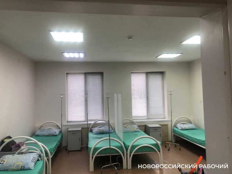 В Новороссийске приостановлены плановые операции на глаза