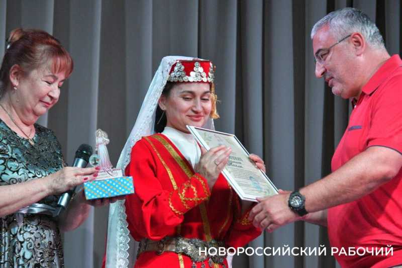 В Новороссийске прошел конкурс «ЭтноКрасавица 2025»
