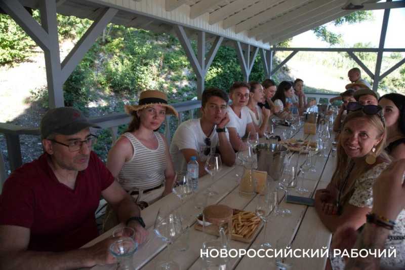 В Новороссийске прошел пресс-тур по местам, которые интересны туристам