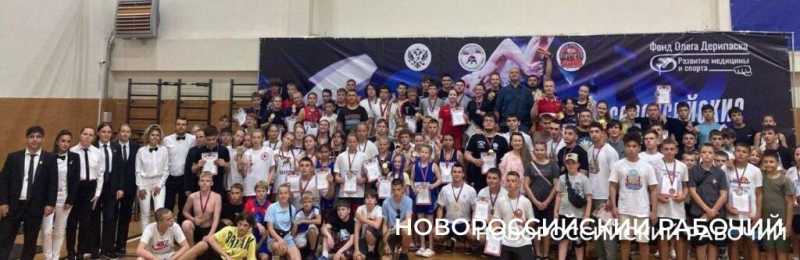 В Новороссийске прошли Всероссийские соревнования по сумо