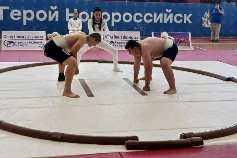 В Новороссийске прошли Всероссийские соревнования по сумо