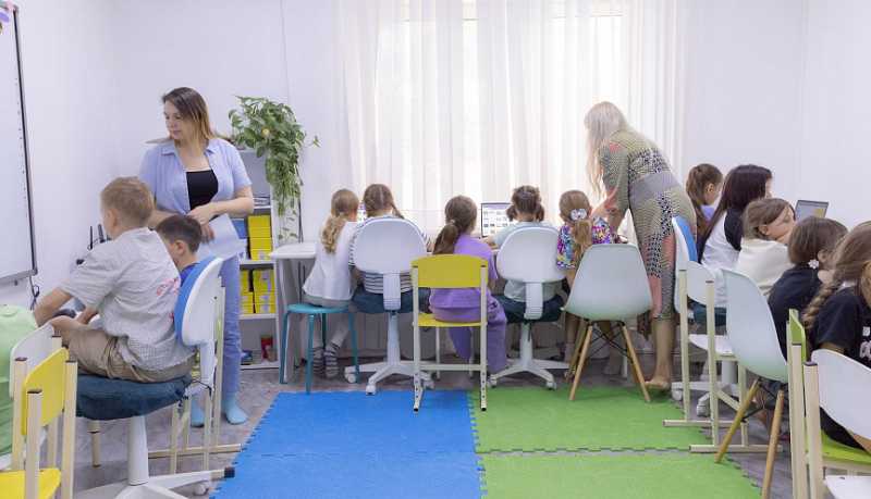 В Новороссийске реализуется проект по созданию у подрастающего поколения интереса к науке, технологиям, инженерии и математике (STEM)  