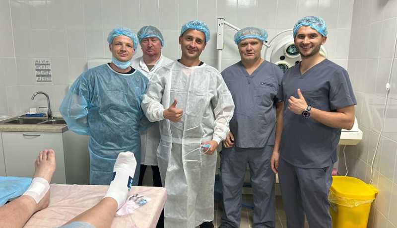 Врачи Новороссийского клинического центра ФМБА осваивают инновационный метод лечения суставов &ndash; SVF-терапию