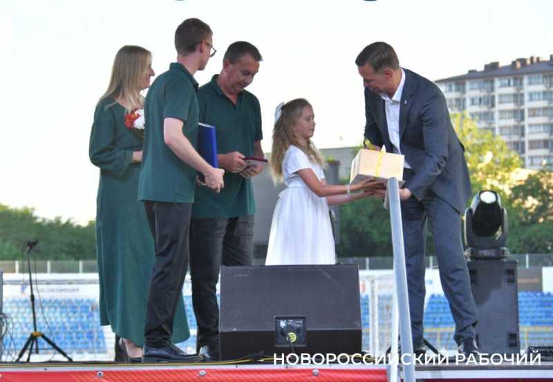 За 25 лет ни разу не поссорились. История семьи из Новороссийска