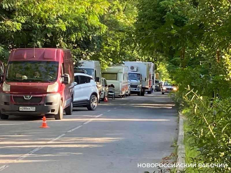 За что в Новороссийске водители  невзлюбили киношников