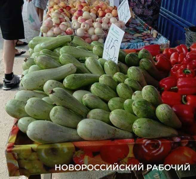 &laquo;Заморская&raquo; икра в Новороссийске &ndash; что почем?