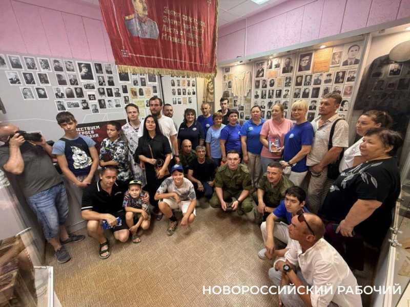 Экспедиция из Новороссийска встретила праздник в пути