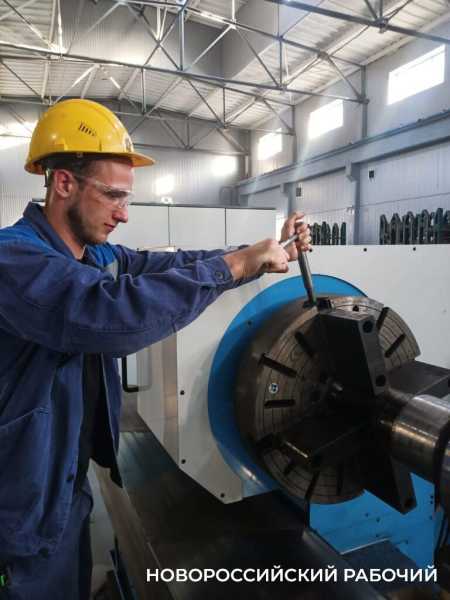 Надежда Курзина, токарь из Новороссийска: &laquo;Быть рабочим на заводе &mdash; это престижно и финансово выгодно&raquo;