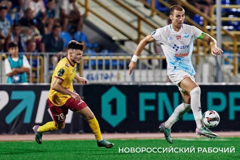 Новороссийский &laquo;Черноморец&raquo; уступил дома &laquo;Арсеналу&raquo;