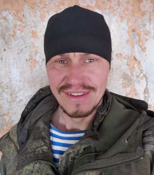 Новороссийский десантник, герой России, рассказал, как подбил танк «Челленджер-2»