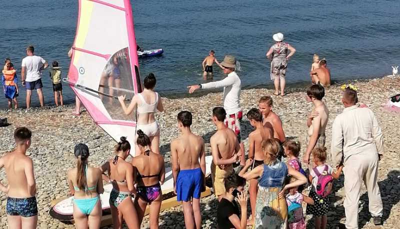 В Новороссийске прошли первые соревнования по гребле на сапах и каяках в рамках проекта «ВеслаДляЖизни»