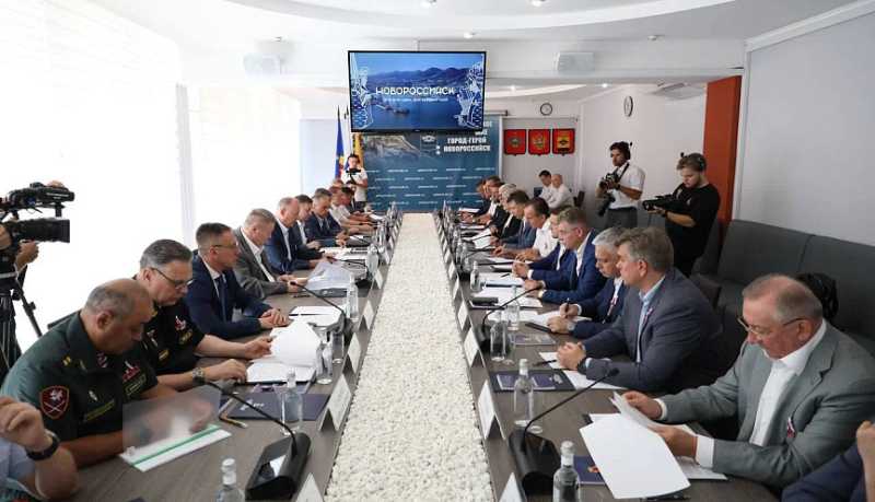 В Новороссийске состоялось совещание по вопросам реализации национальной морской политики в приморских территориях Азово-Черноморского побережья
