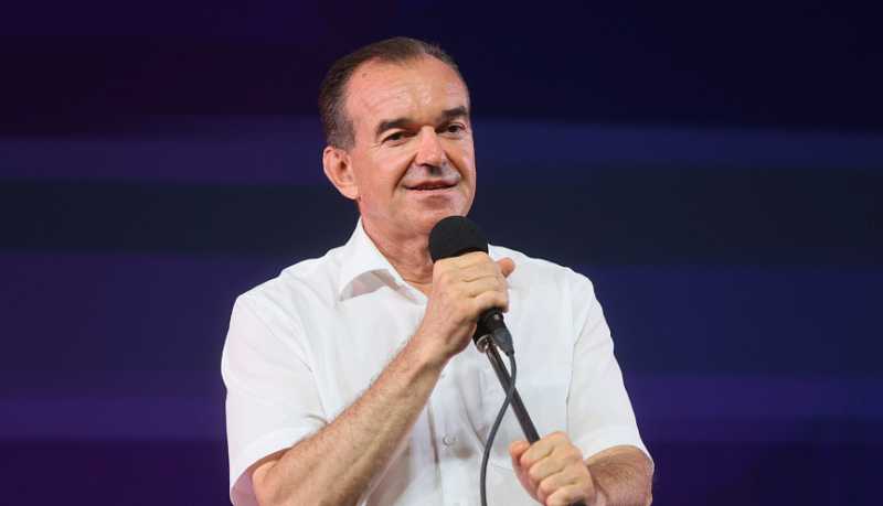 Вениамин Кондратьев наградил лучших спортсменов Краснодарского края