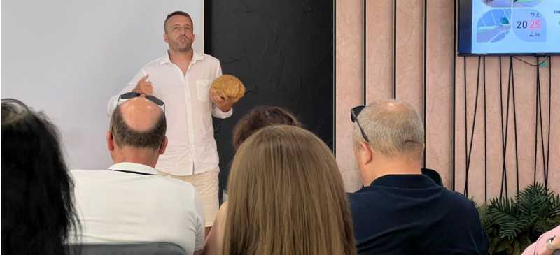Закрыться или продолжать? Новороссийским бизнесменам дали «новые двери»