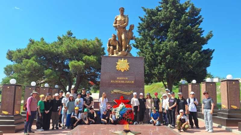 27 сентября – Всемирный  день туризма! В Новороссийске школьники ходят в «походы для ума и сердца»