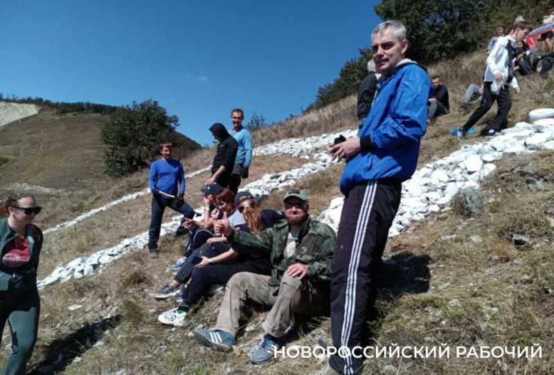 82-й день освобождения Новороссийска! &laquo;Каменный календарь&raquo; на Маркотхе продолжает отсчет