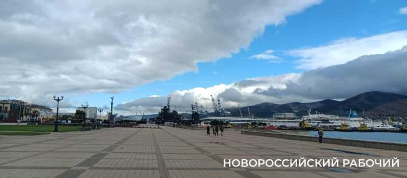 Что-то готовится&hellip;В Новороссийске &laquo;борода&raquo; и холодное море