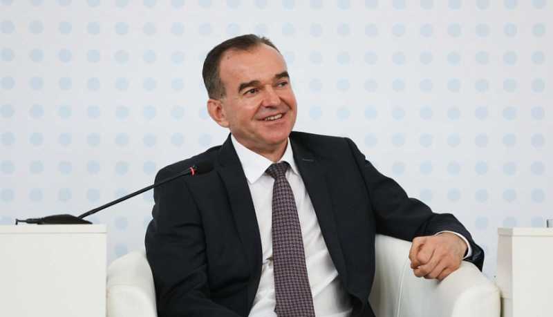 Михаил Мишустин поздравил Вениамина Кондратьева с 55-летием