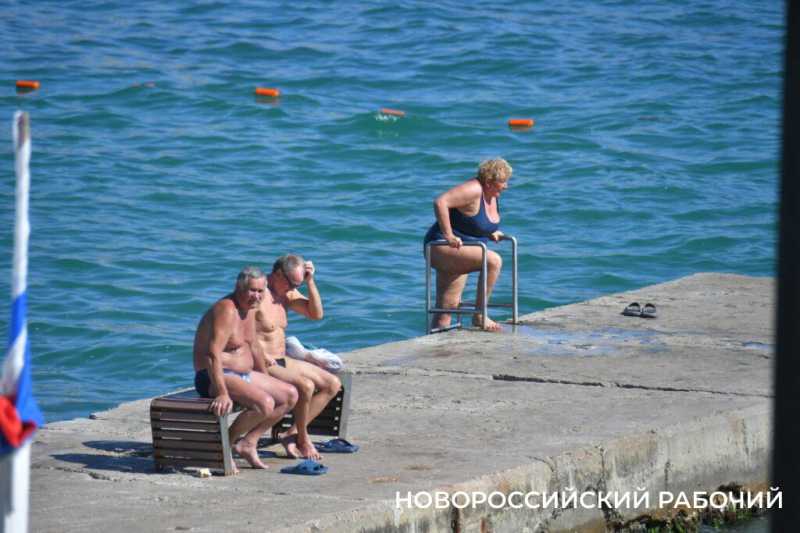 На море ожидают 3 миллиона «осенних» туристов. Они приедут и в Новороссийск