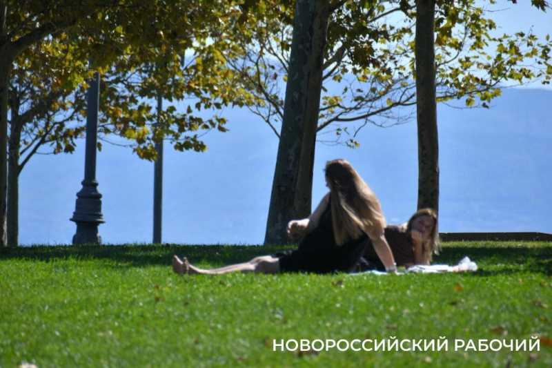 На море ожидают 3 миллиона «осенних» туристов. Они приедут и в Новороссийск