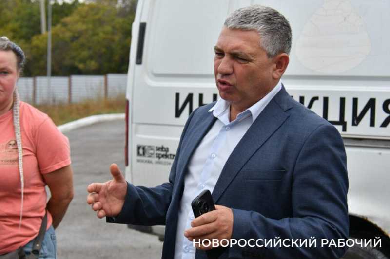 Очистные сооружения под Новороссийском освятил священник. Пошла чистая вода. Совпадение?     