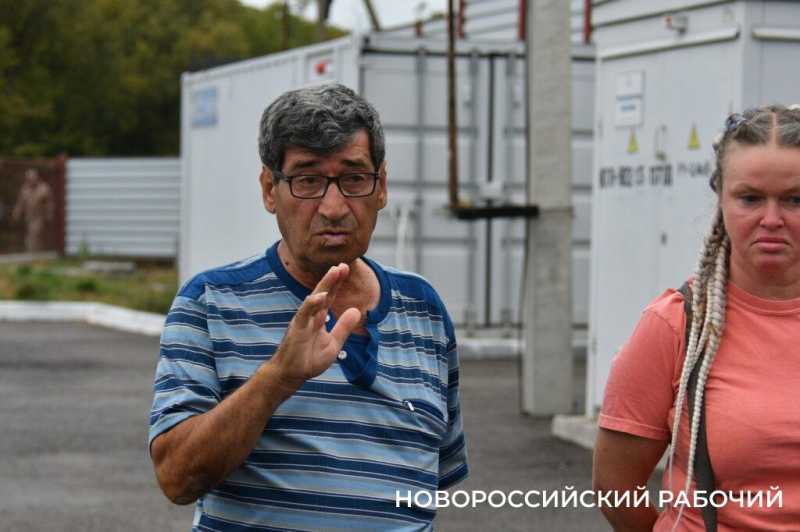 Очистные сооружения под Новороссийском освятил священник. Пошла чистая вода. Совпадение?     