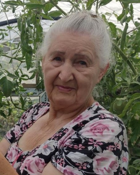 «Получается потрясающе!» В Новороссийске домохозяйки закатывают на зиму десятки банок вкуснятины