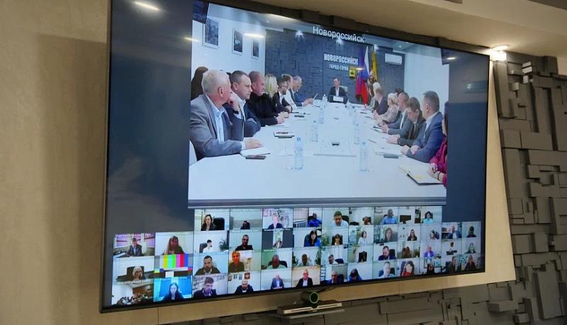 В администрации Новороссийска на планерном совещании обсудили работы по устранению последствий атаки на город 24 сентября