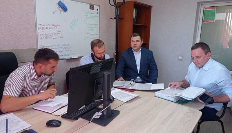В администрации Новороссийска проходит стажировку участник губернаторского проекта «Герои Кубани»