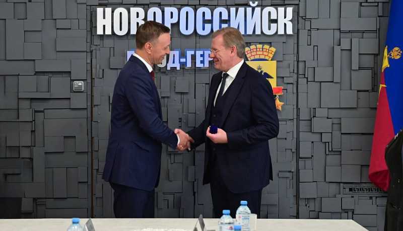 В День основания Новороссийска два учреждения культуры города-героя получили в подарок современное оборудование