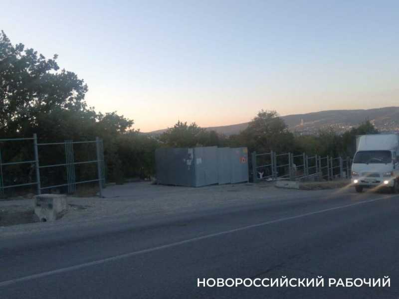 В Новороссийске благоустраивают кладбища