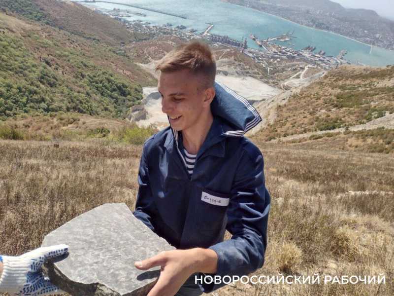 В Новороссийске в 52-й раз изменят цифры &laquo;Каменного календаря&raquo;