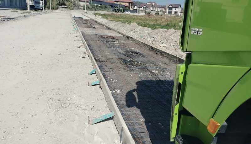 В Новороссийске ведутся работы по капитальному ремонту участка улицы Губернатора Волкова