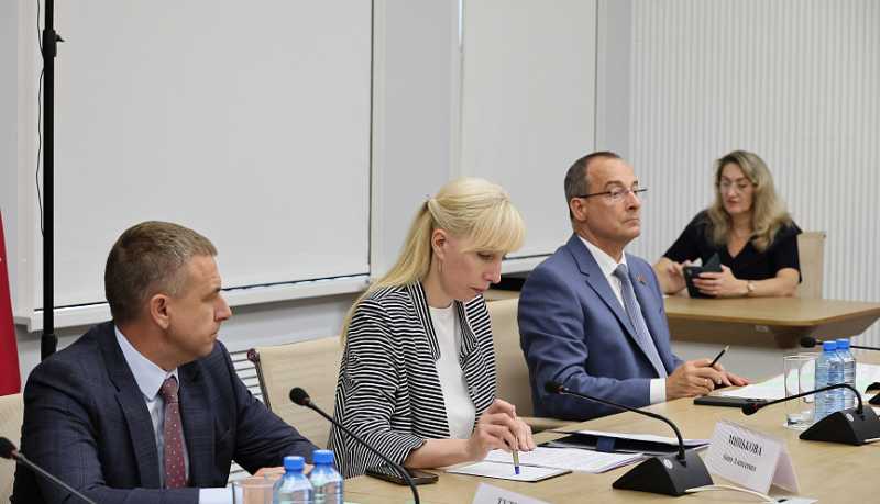 Вениамин Кондратьев: У жителей региона в отопительный сезон не должно быть проблем с тепло- и электроснабжением