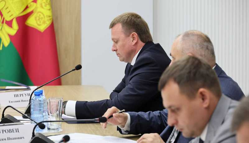 Вениамин Кондратьев: У жителей региона в отопительный сезон не должно быть проблем с тепло- и электроснабжением