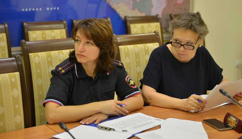 Внедрение межведомственного стандарта профилактики по антинарко обсудили на краевом семинаре