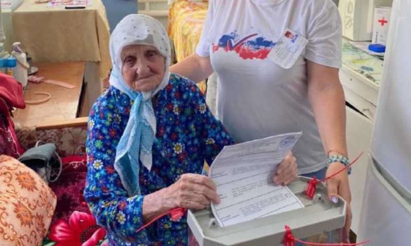 Выборы – 2025: в голосовании приняла участие 104-летняя жительница Абрау-Дюрсо