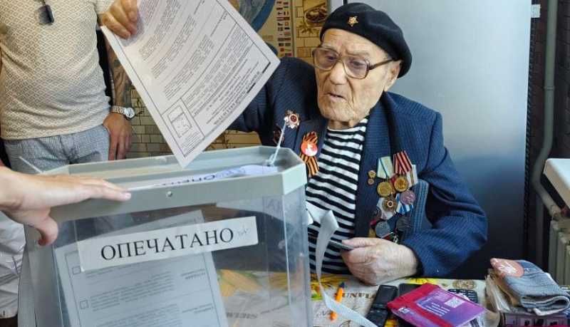 Выборы – 2025: Ветеран Великой Отечественной войны Леонид Николаевич Наноян принял участие в голосовании и пригласил на празднование своего столетия