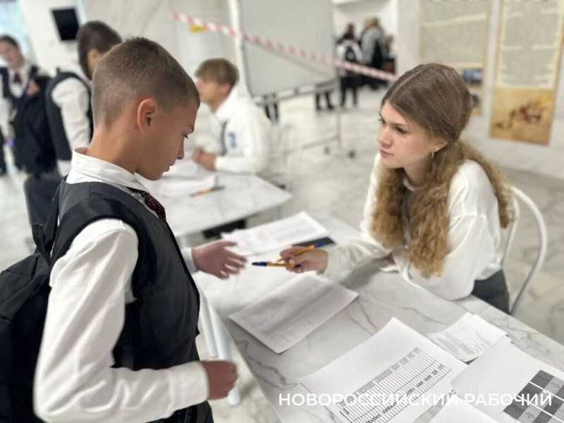 4 человека на место! В Новороссийске прошли выборы президентов школ