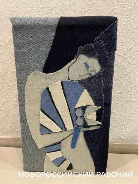 Архитектор из Новороссийска сделала джинсы предметом искусства