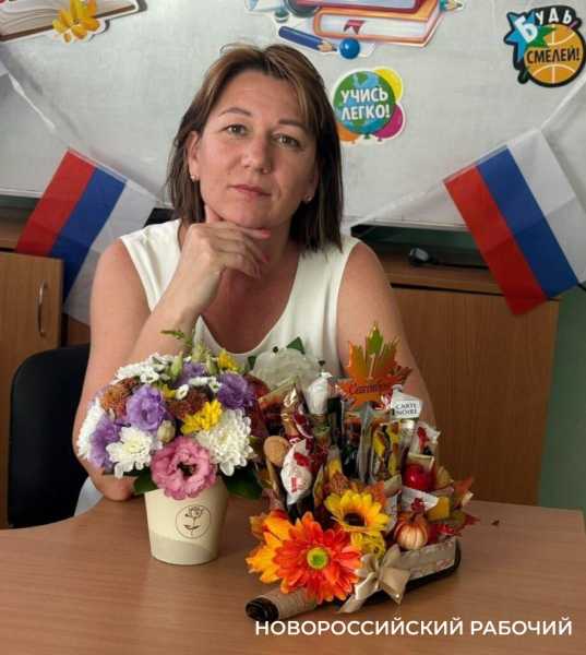 Чему Учителю труднее всего научить? Педагоги Новороссийска в праздник – о непростых буднях
