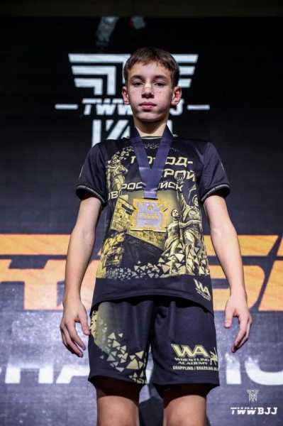 Двадцать медалей открытого чемпионата Евразии лиги TWW завоевали новороссийские борцы