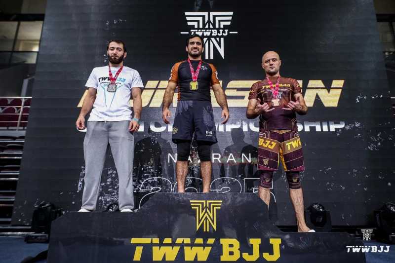 Двадцать медалей открытого чемпионата Евразии лиги TWW завоевали новороссийские борцы