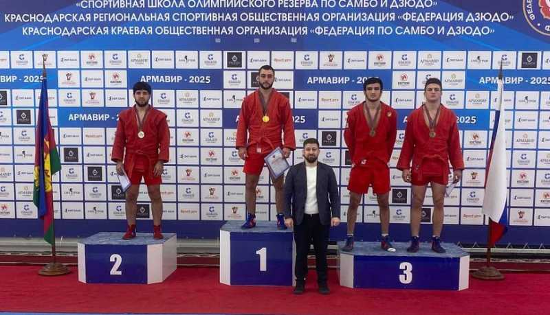 Город-герой Новороссийск достойно представили спортсмены СШОР «Водник» и СК «Патриот» им. А.В. Фомина на Чемпионате Краснодарского края по самбо