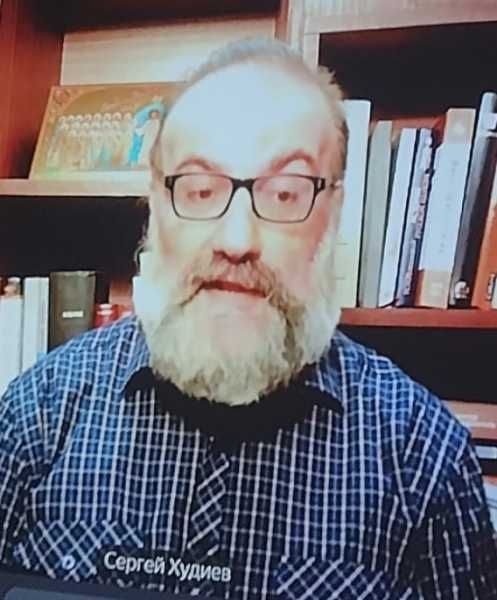 ИИ, прости Господи! Нейросети, которые нам угрожают. В Новороссийске прошли Сергиевские чтения