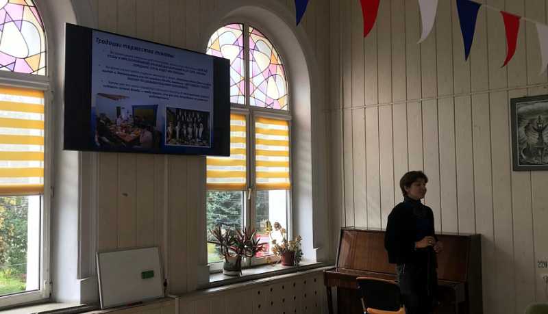 «Кавказ наш край родной»: этнографический час для молодежи города прошел в Центральной библиотеке им. Э.Э. Баллиона