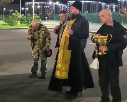 Казаки хуторского общества Абрау-Дюрсо Новороссийского РКО отправили очередную партию гуманитарной помощи на передовую СВО