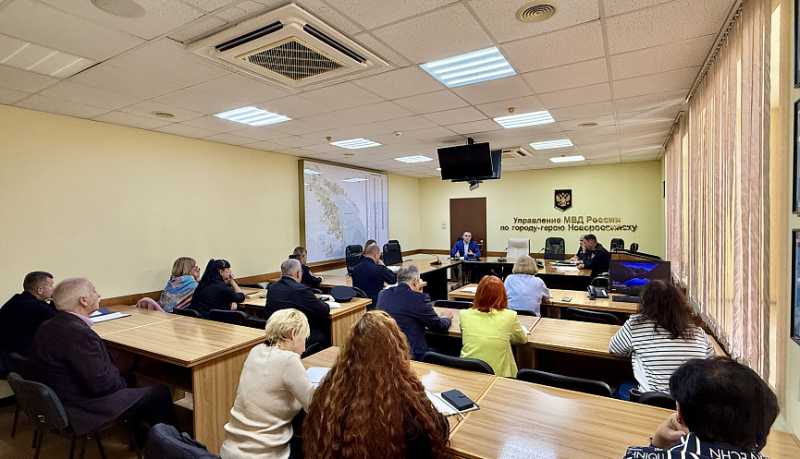 Межведомственный семинар по вопросам безопасности студентов, преподавателей и слушателей состоялся в Управлении МВД России по городу Новороссийску