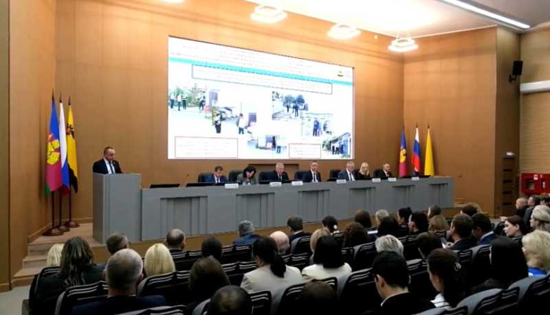 Новороссийцам напомнили о последствиях использования гаражей не по назначению