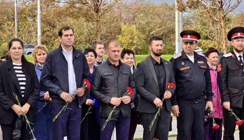 Новороссийцы присоединились к памятным мероприятиям в честь 82-й годовщины освобождения Краснодарского края от немецко-фашистских захватчиков и завершения битвы за Кавказ
